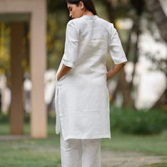 Shilpa Shetty Styled Vanilla Linen Kurta Set