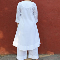 Elegant White Kurta Set