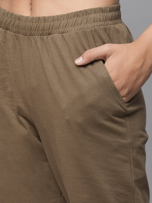 Stylish Comfort Tee & Pant Set